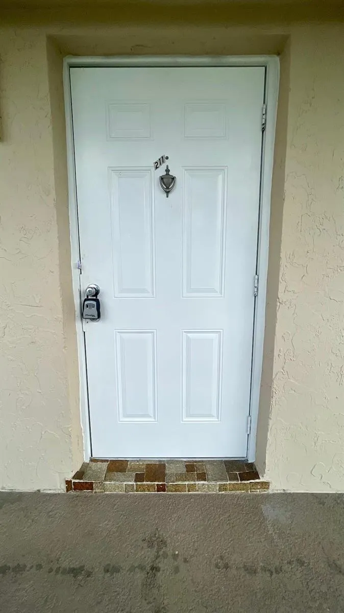 1801 NW 75TH AVENUE #211 Plantation, FL 33313