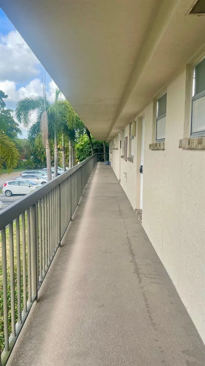 1801 NW 75TH AVENUE #211 Plantation, FL 33313