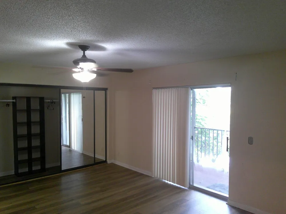 4291 CORAL SPRINGS DRIVE #3E Coral Springs, FL 33065