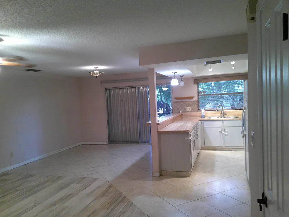 4291 CORAL SPRINGS DRIVE #3E Coral Springs, FL 33065