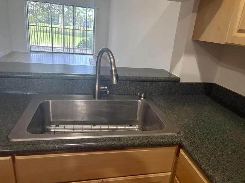 1112 KEYSTONE DRIVE #E Jupiter, FL 33458