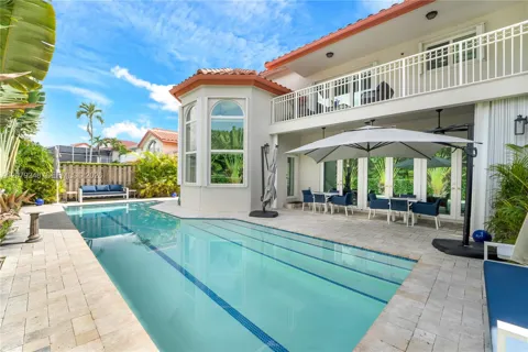 5348 NW 106th Ct
