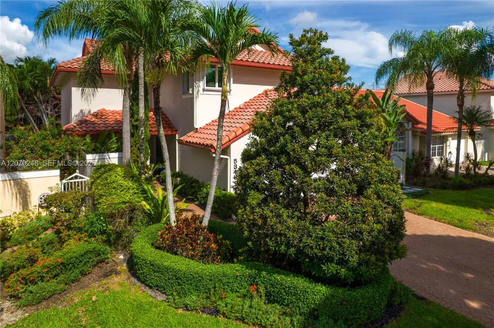 5348 NW 106th Ct Doral, FL 33178
