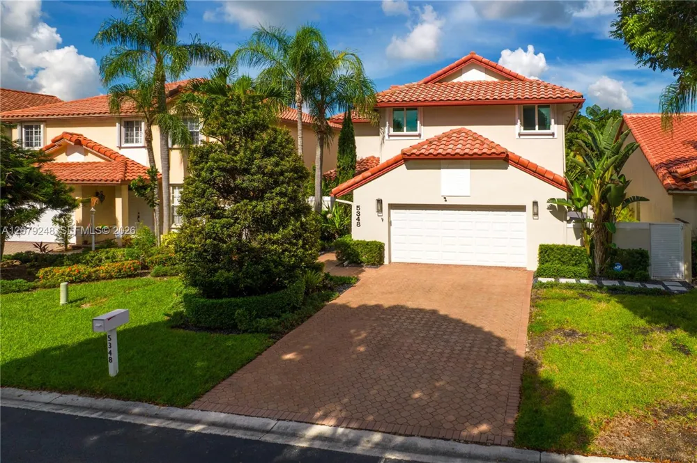 5348 NW 106th Ct Doral, FL 33178