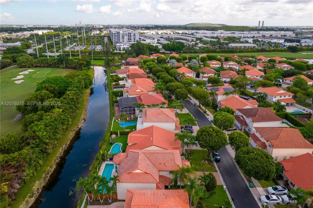 5348 NW 106th Ct Doral, FL 33178