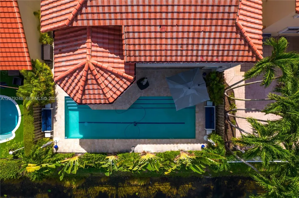 5348 NW 106th Ct Doral, FL 33178