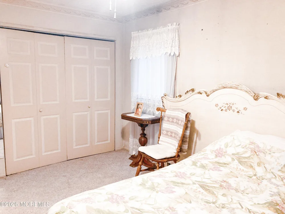 3 Swan Street Manchester, NJ 08759