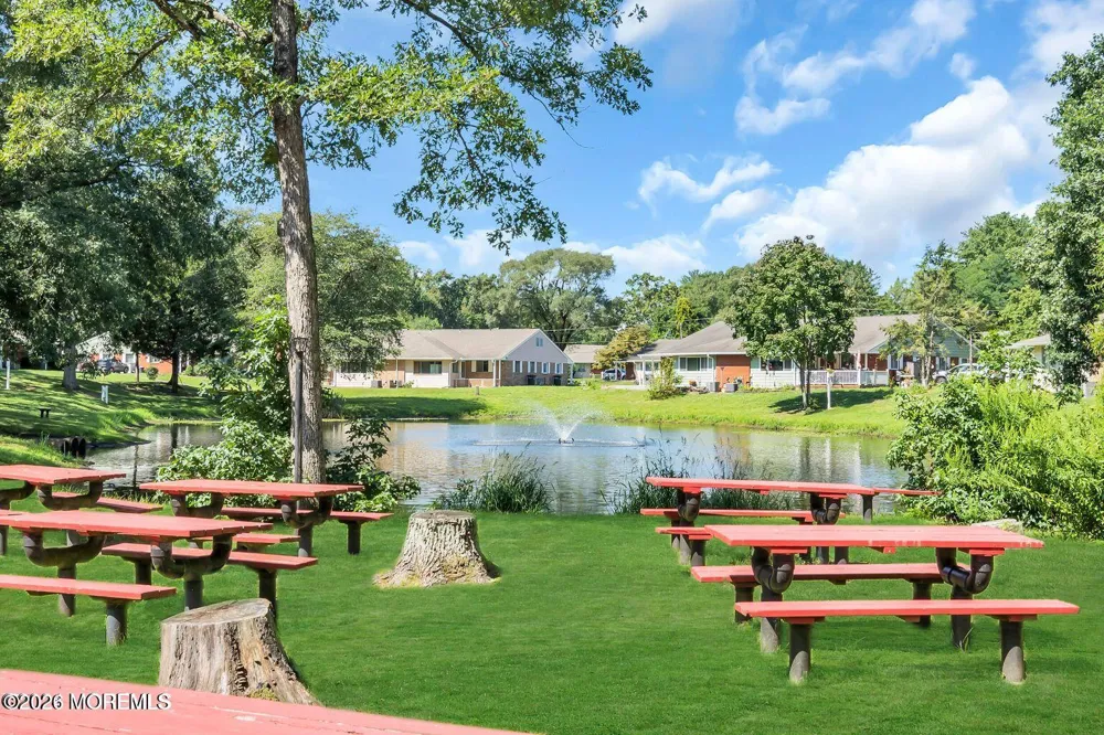 3 Swan Street Manchester, NJ 08759