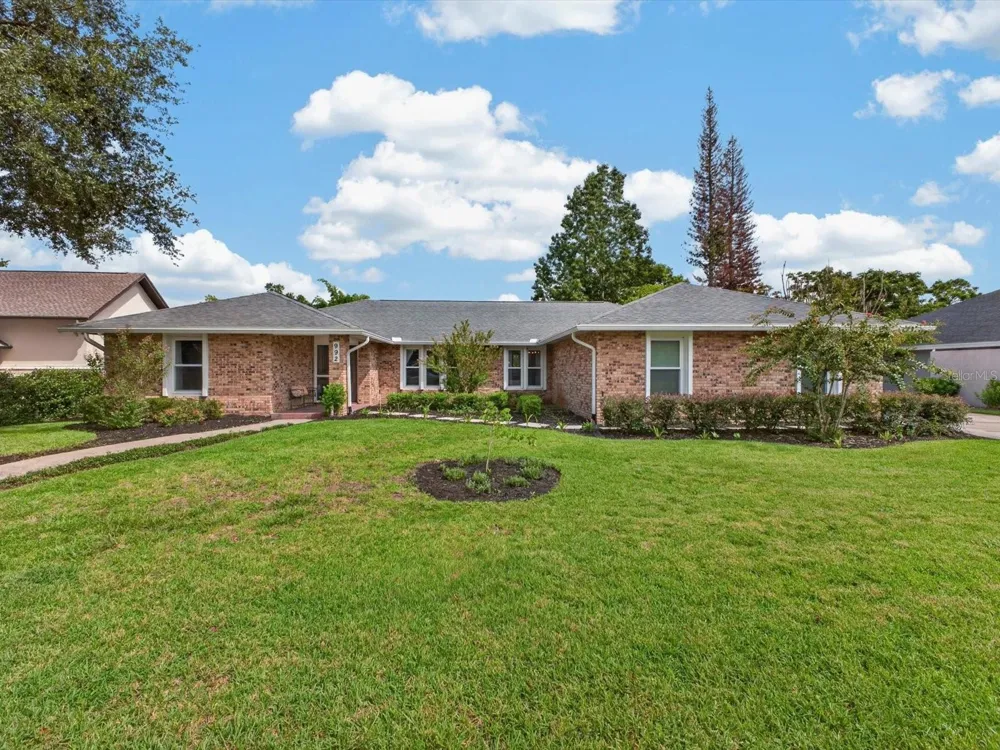 992 SLEEPING ROCK COURT Winter Springs, FL 32708