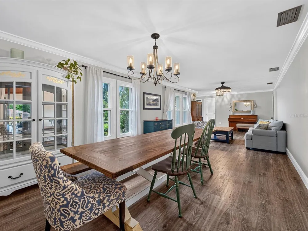 992 SLEEPING ROCK COURT Winter Springs, FL 32708