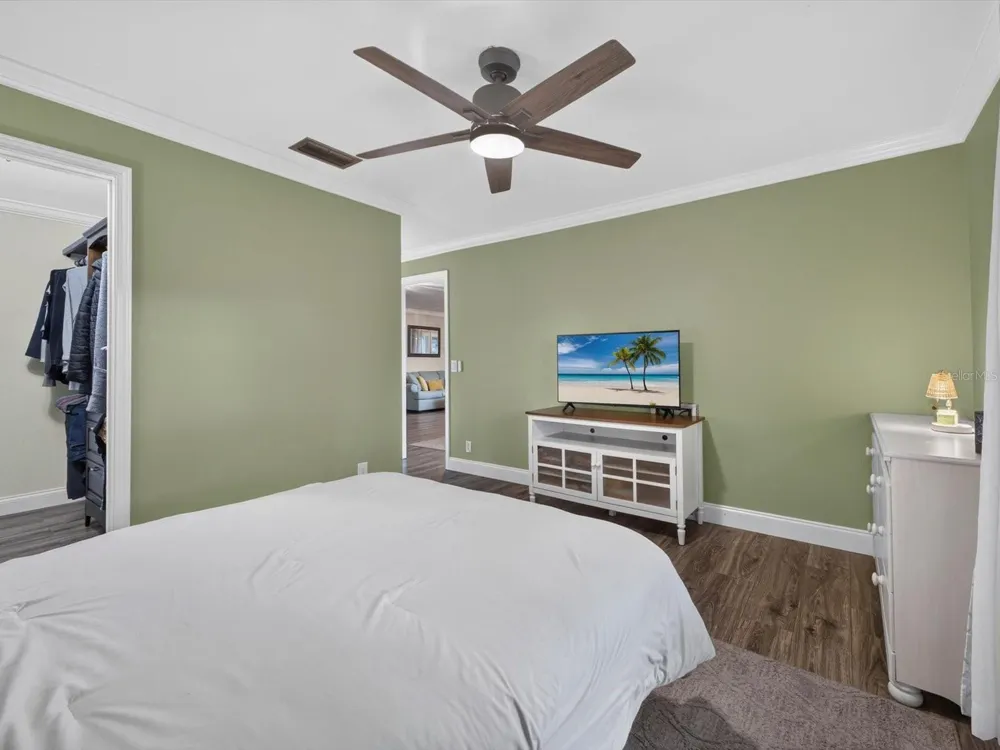 992 SLEEPING ROCK COURT Winter Springs, FL 32708