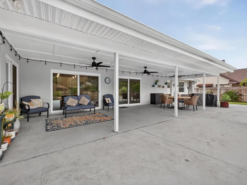 992 SLEEPING ROCK COURT Winter Springs, FL 32708