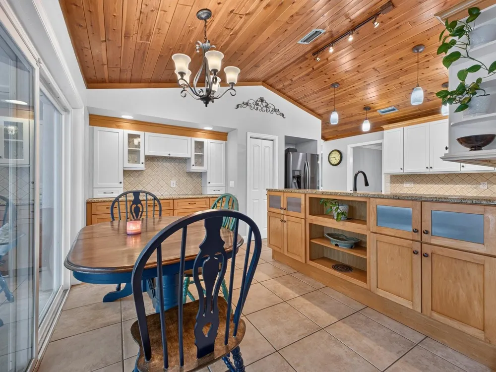 992 SLEEPING ROCK COURT Winter Springs, FL 32708