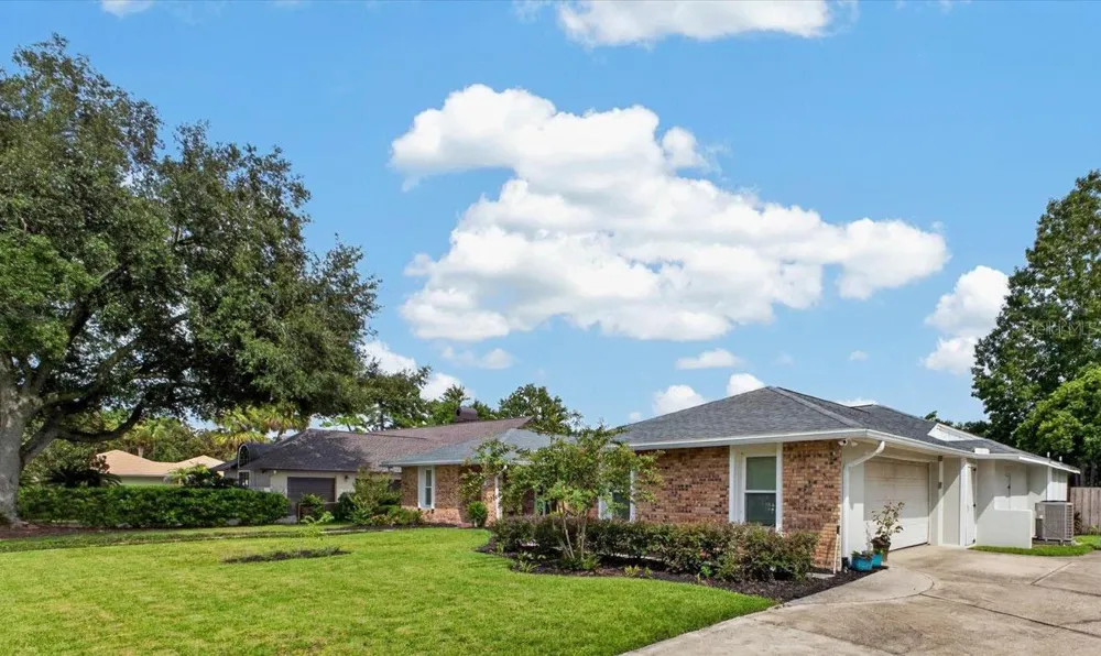 992 SLEEPING ROCK COURT Winter Springs, FL 32708