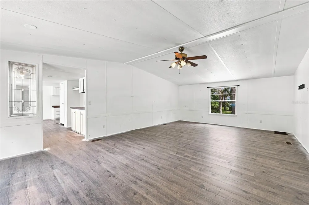 34921 EMILY DRIVE Dade City, FL 33523