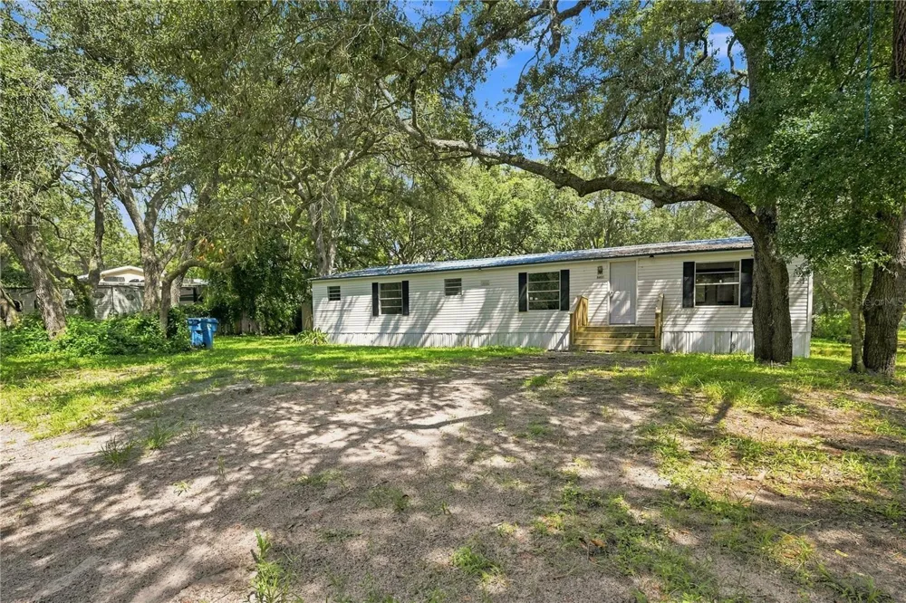 34921 EMILY DRIVE Dade City, FL 33523