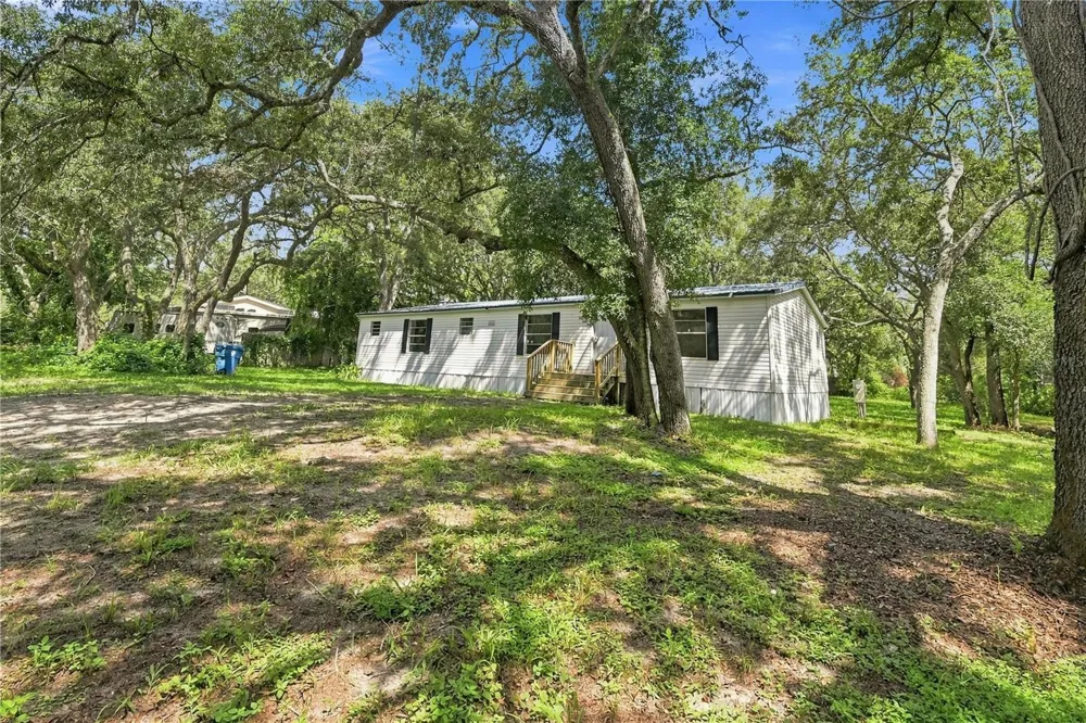 34921 EMILY DRIVE Dade City, FL 33523