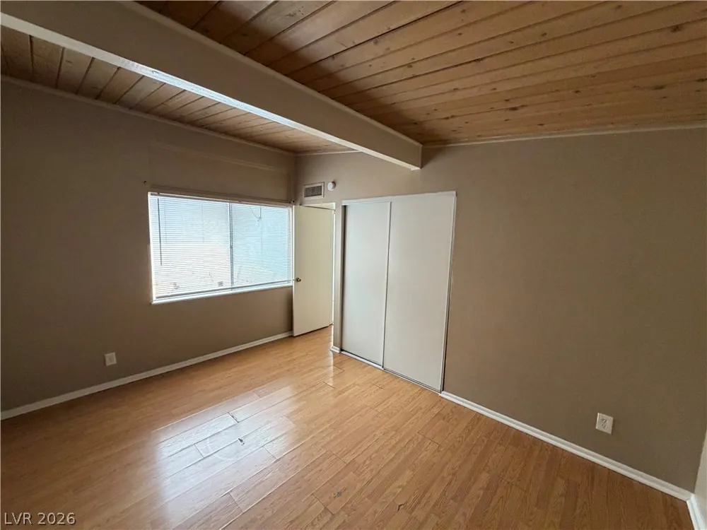 4512 Exposition Avenue Las Vegas, NV 89102
