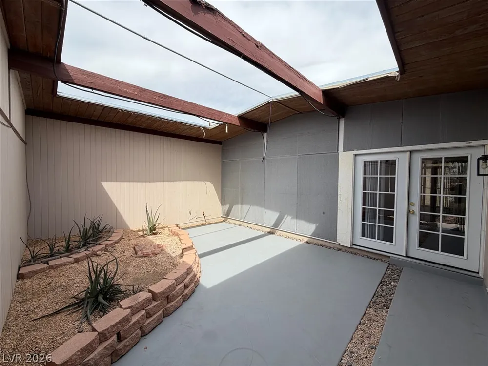 4512 Exposition Avenue Las Vegas, NV 89102