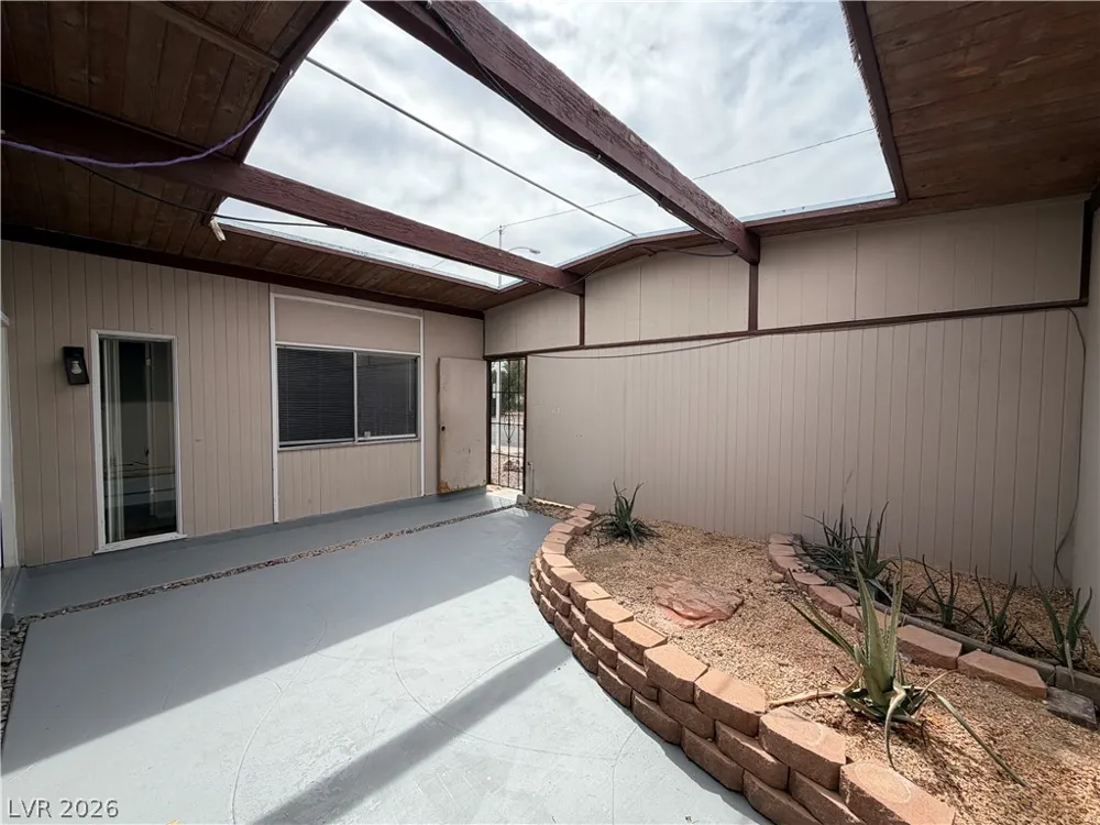 4512 Exposition Avenue Las Vegas, NV 89102