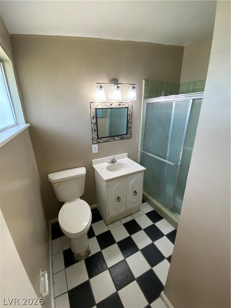 4512 Exposition Avenue Las Vegas, NV 89102