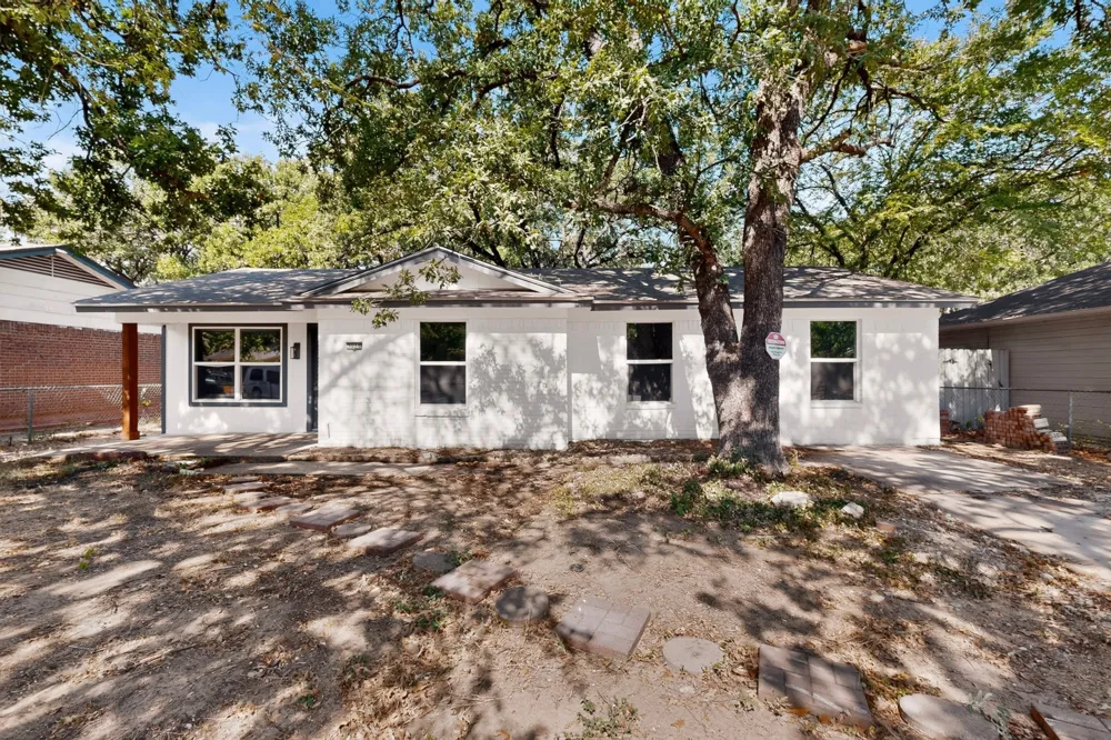 3029 Forestdale Lane Balch Springs, TX 75180