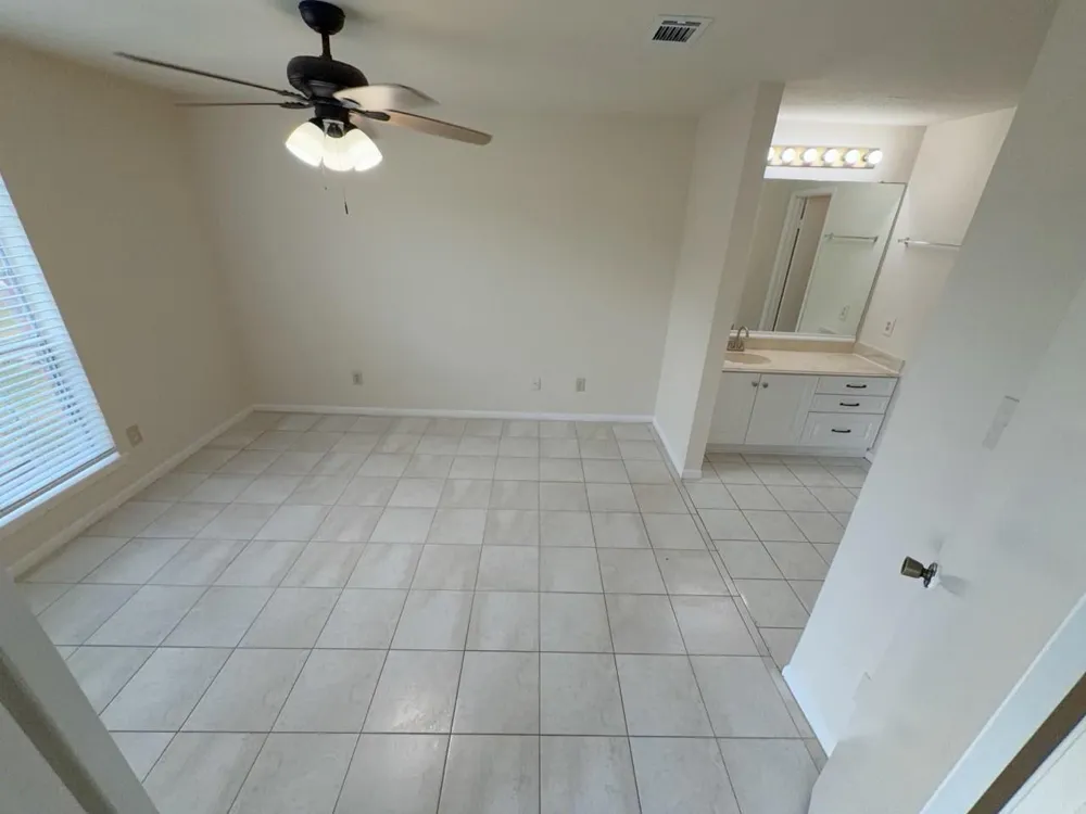 6666 Harbor Town Drive #A110 Houston, TX 77036