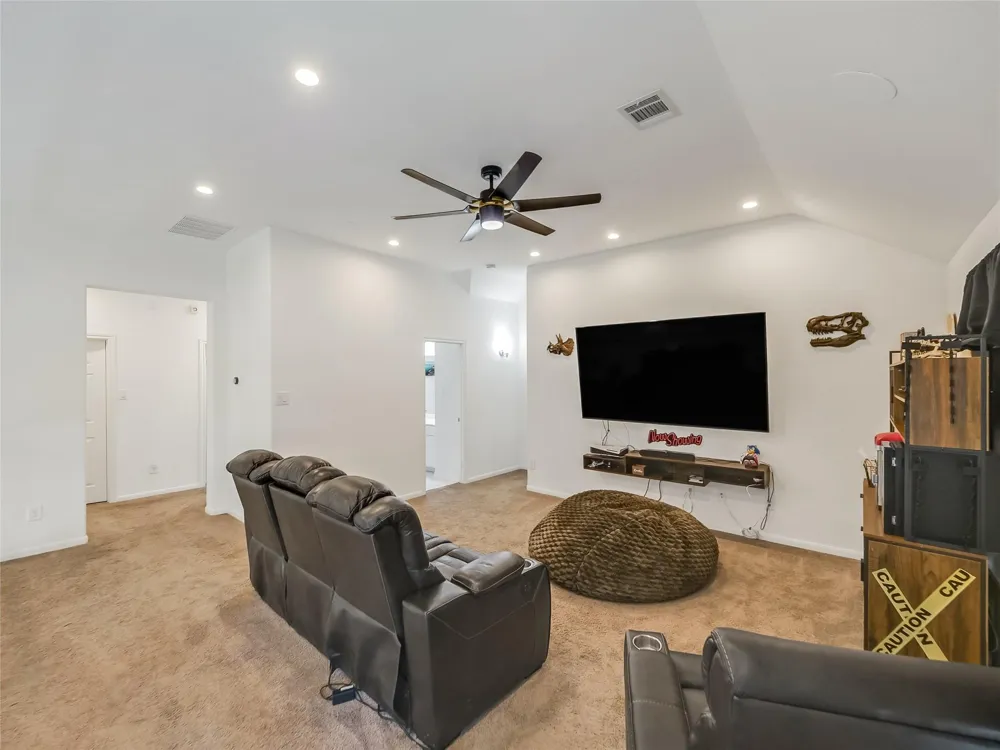 8610 Cichlid Lane Cypress, TX 77433