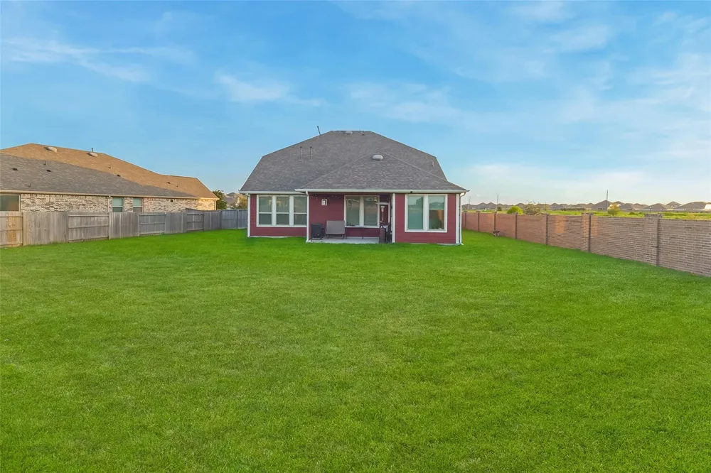 8610 Cichlid Lane Cypress, TX 77433