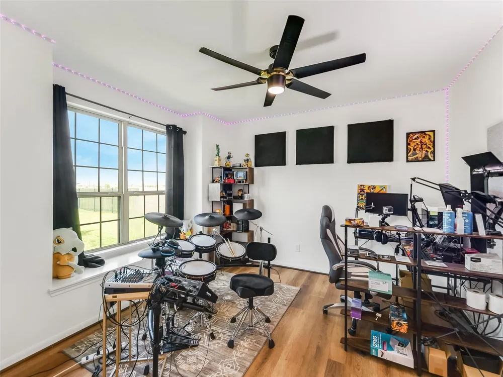 8610 Cichlid Lane Cypress, TX 77433