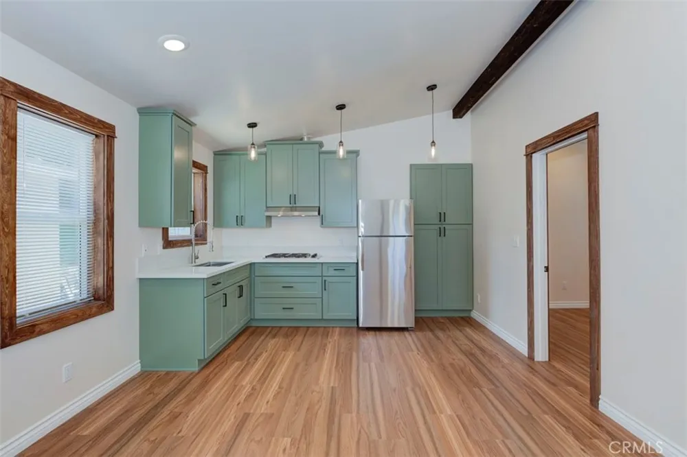 1474 E 110th Los Angeles, CA 90059