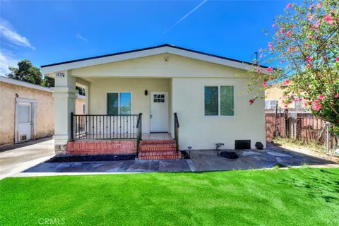 1474 E 110th