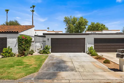 91 Calle Encinitas
