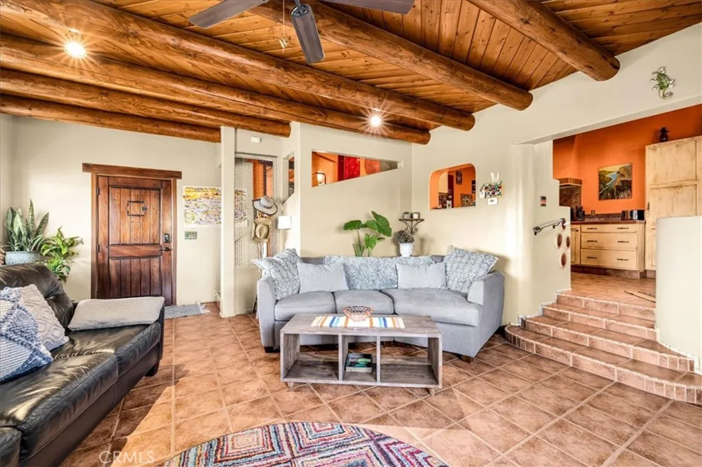 5484 Paisano Yucca Valley, CA 92284