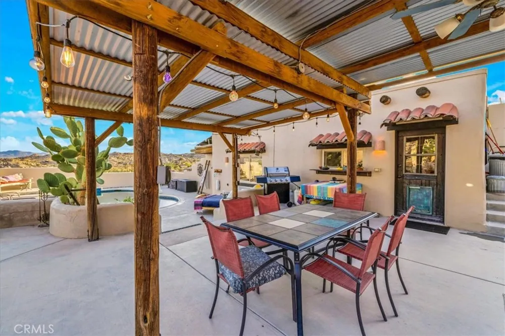 5484 Paisano Yucca Valley, CA 92284