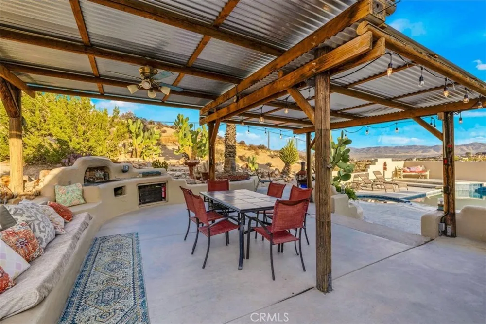 5484 Paisano Yucca Valley, CA 92284