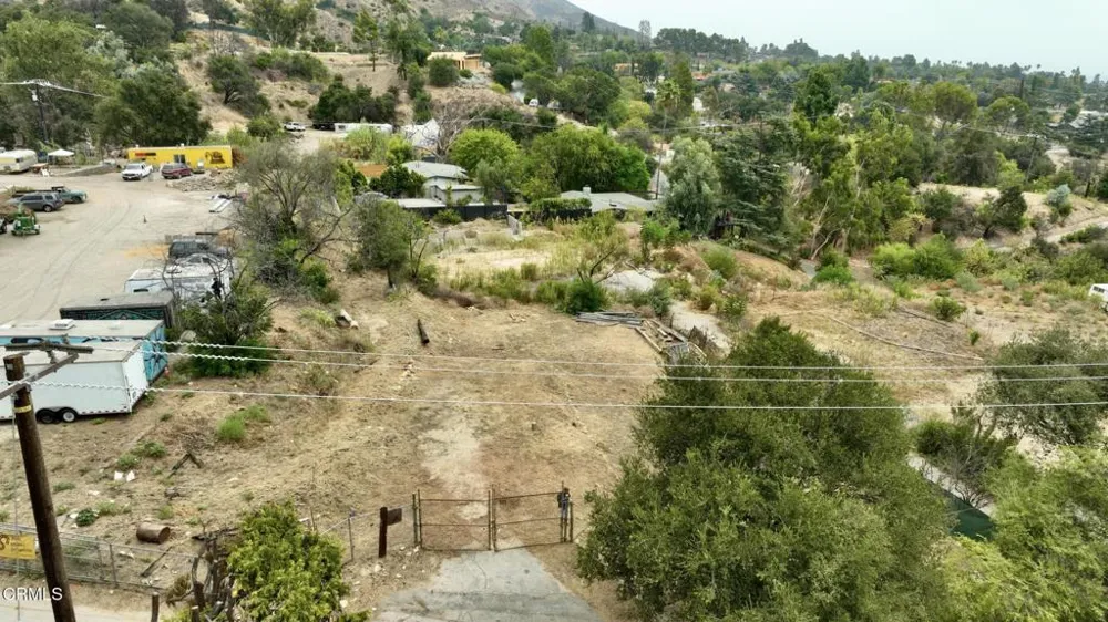 3698 Fair Oaks Avenue Altadena, CA 91001
