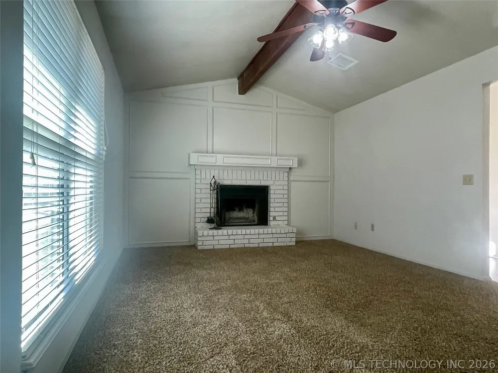 11117 S Nandina Avenue Jenks, OK 74037