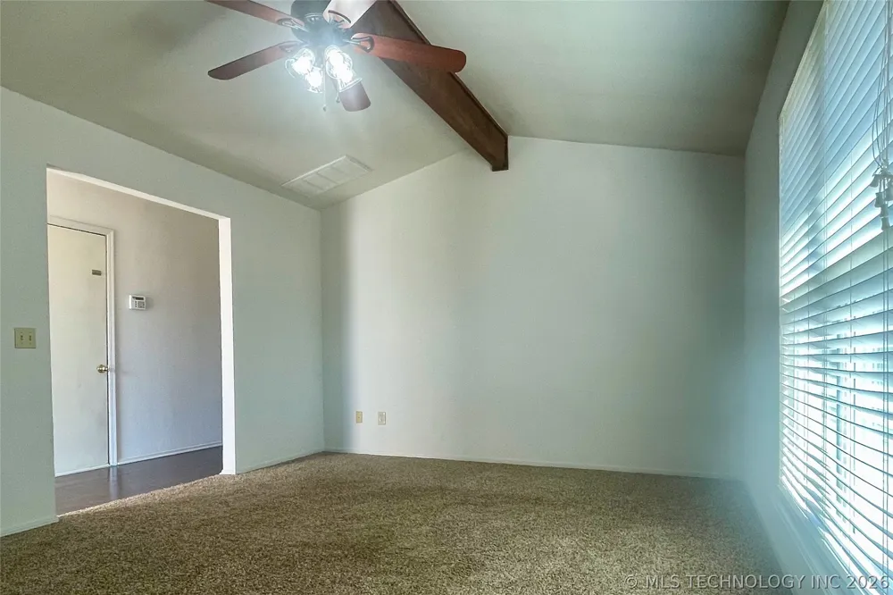 11117 S Nandina Avenue Jenks, OK 74037