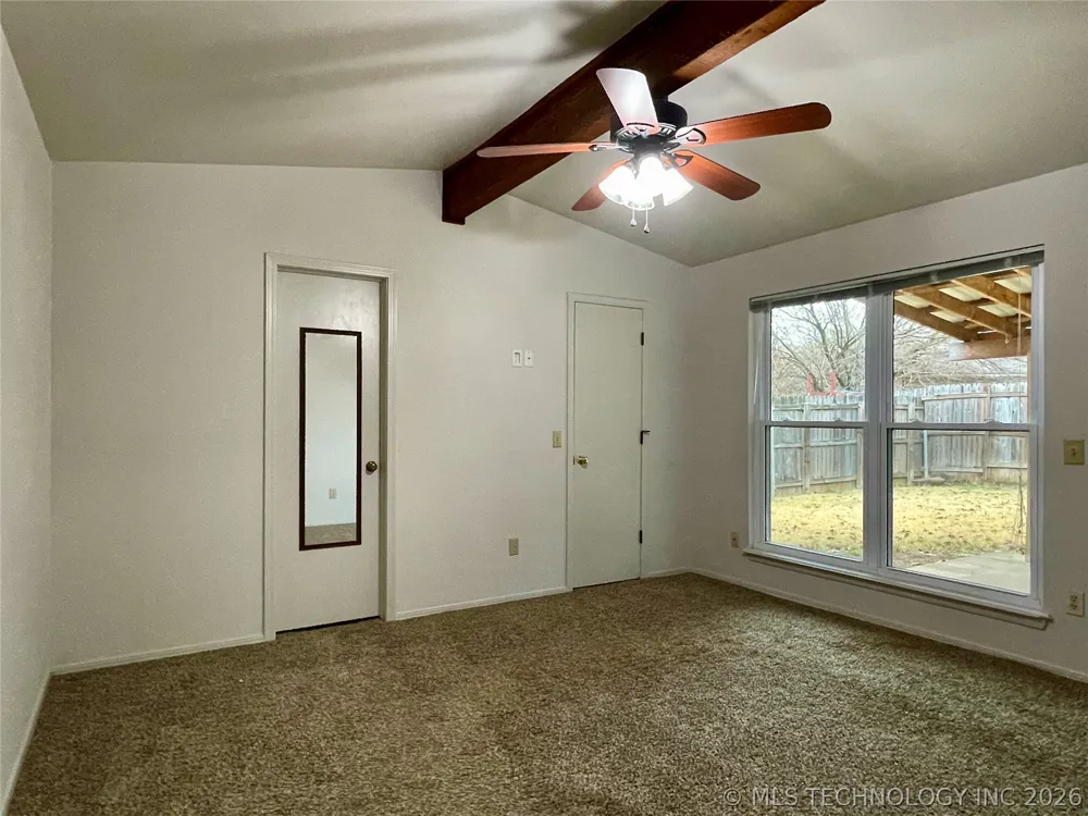 11117 S Nandina Avenue Jenks, OK 74037