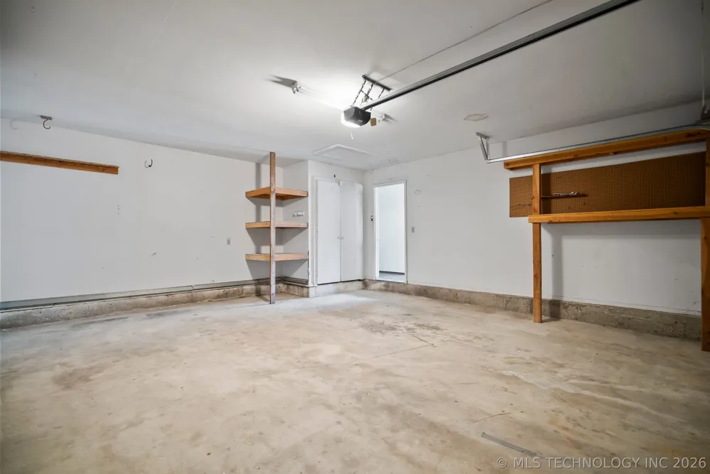 11117 S Nandina Avenue Jenks, OK 74037