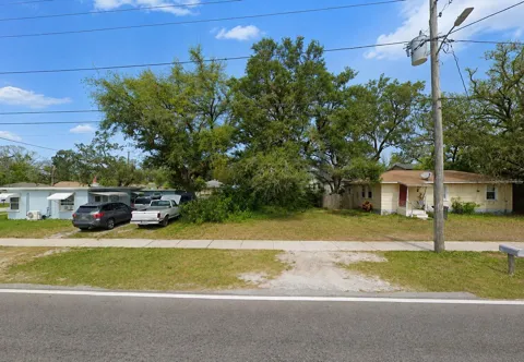 1120 BELLEAIR ROAD