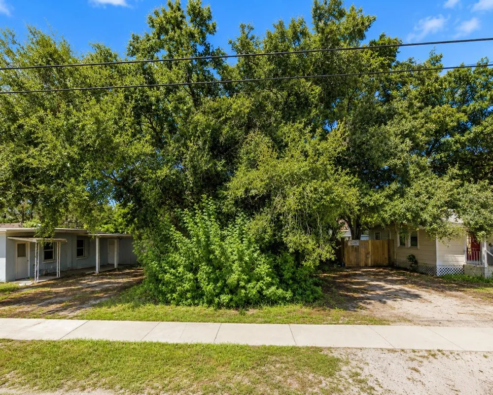 1120 BELLEAIR ROAD Clearwater, FL 33756