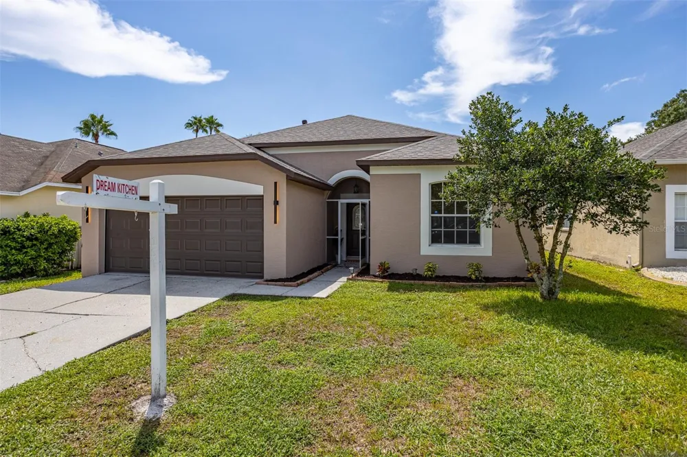 22836 MARSH WREN DRIVE Land O Lakes, FL 34639