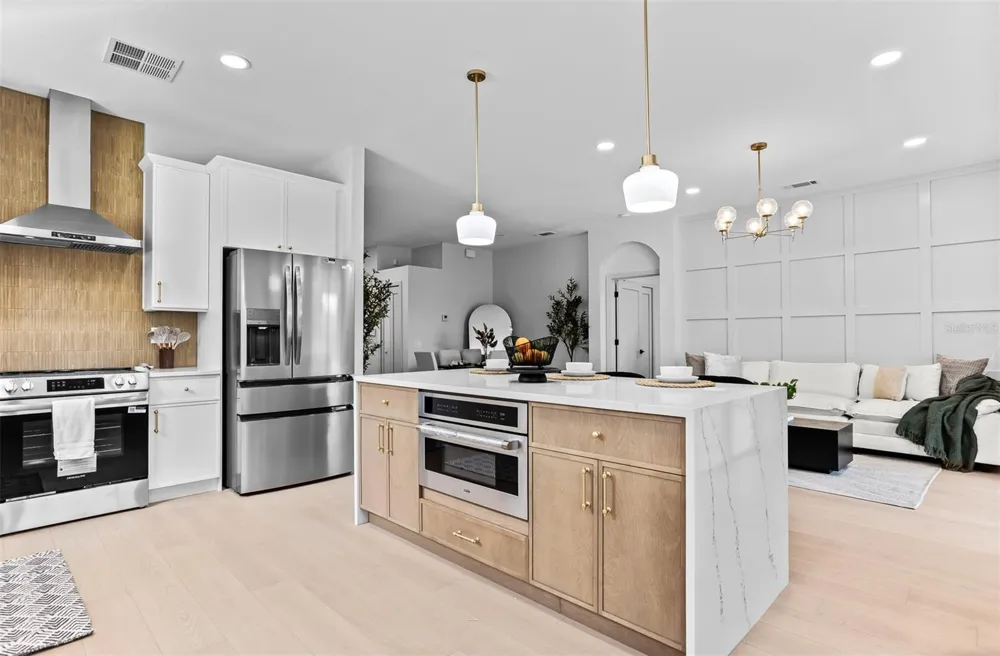 22836 MARSH WREN DRIVE Land O Lakes, FL 34639