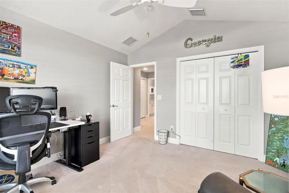 5835 HENSLEY AVENUE The Villages, FL 32163