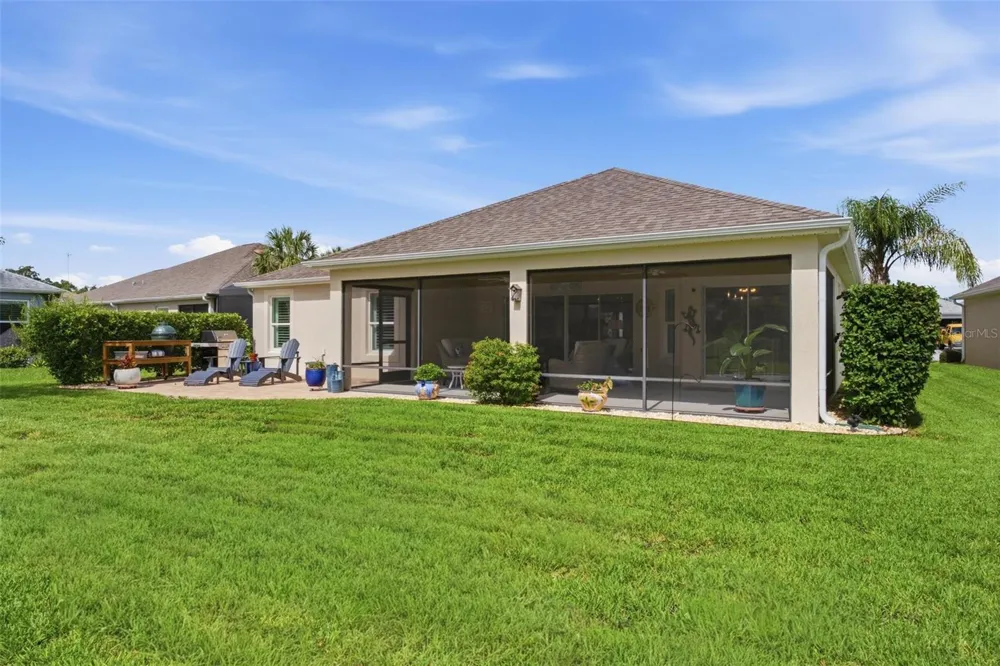 5835 HENSLEY AVENUE The Villages, FL 32163