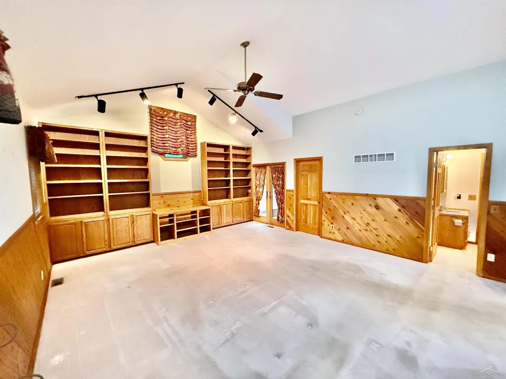 1825 Miller Road Thomas Township, MI 48609