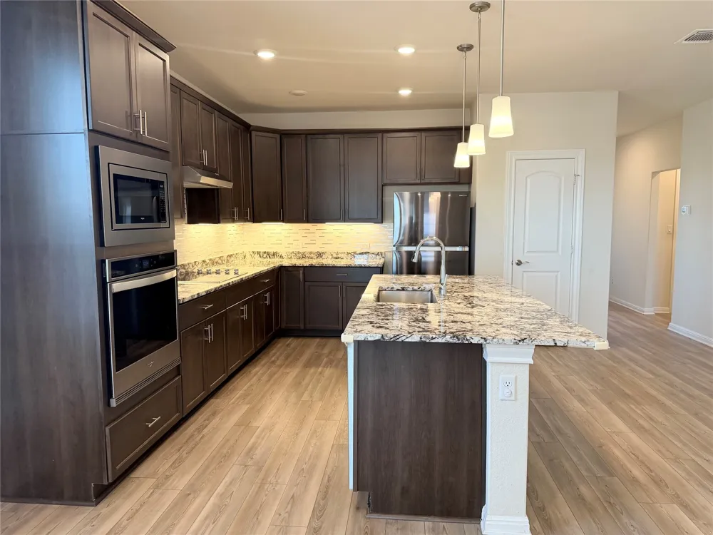 508 Red Knot Avenue Leander, TX 78642