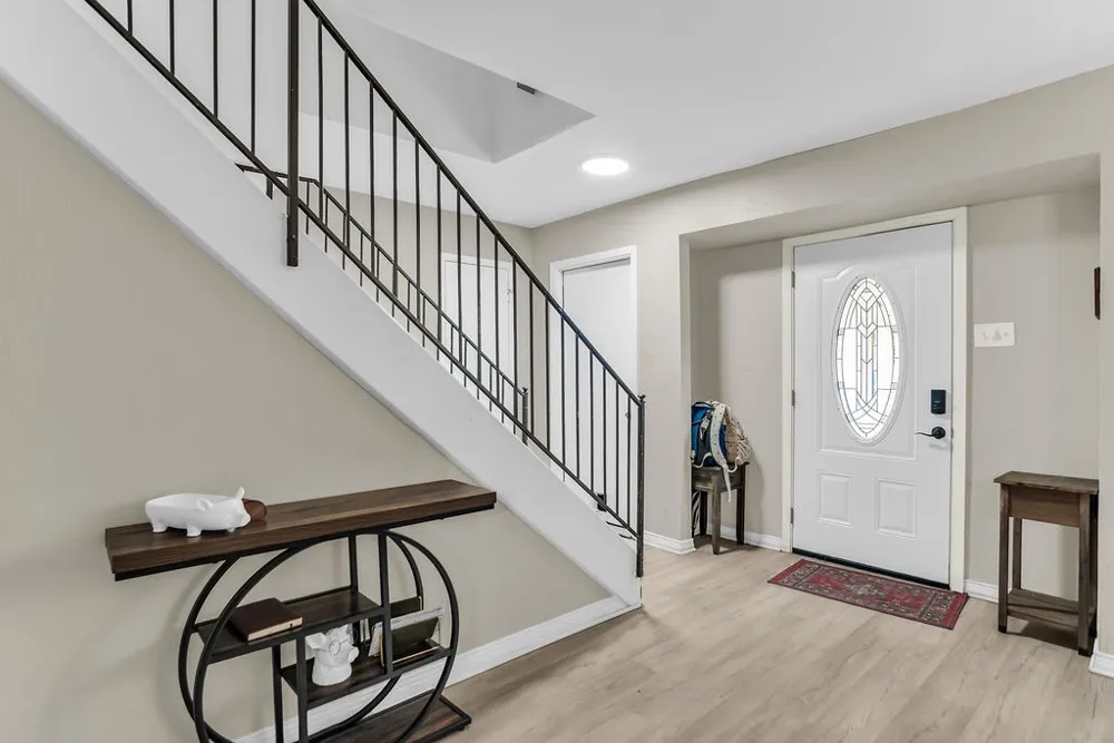 2416 Summer Place Drive Irving, TX 75062